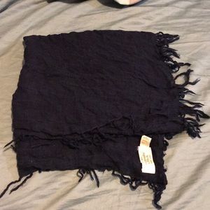 NWOT Abercrombie Silk and Wool Scarf